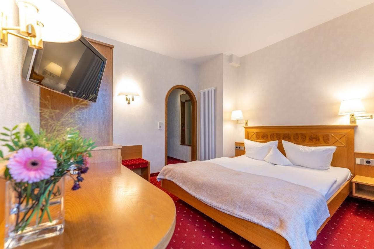 Landgasthof Adler Breisach エクステリア 写真